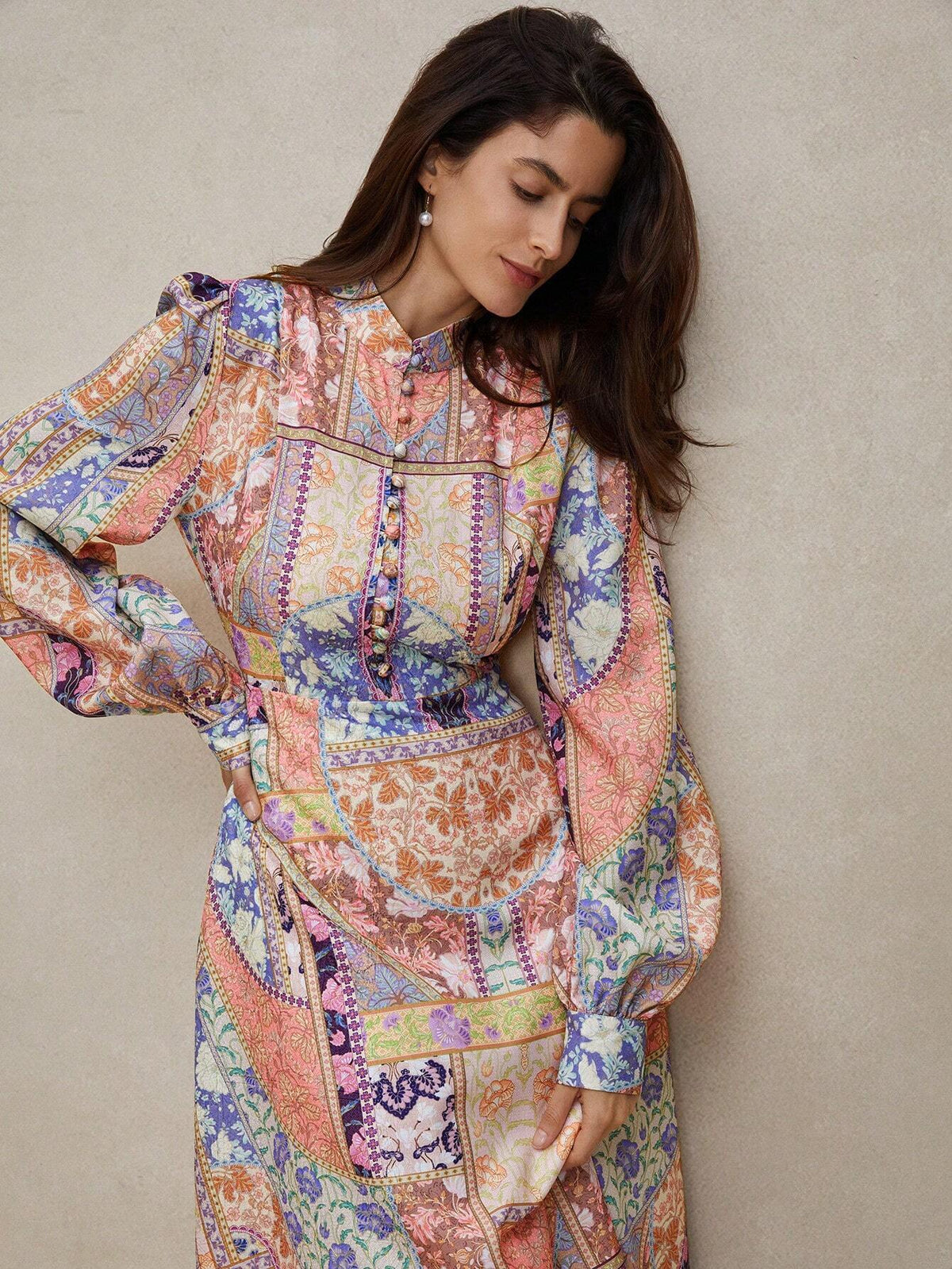 Johor Bahru - Vestido Boho com Estampa Floral e Paisley